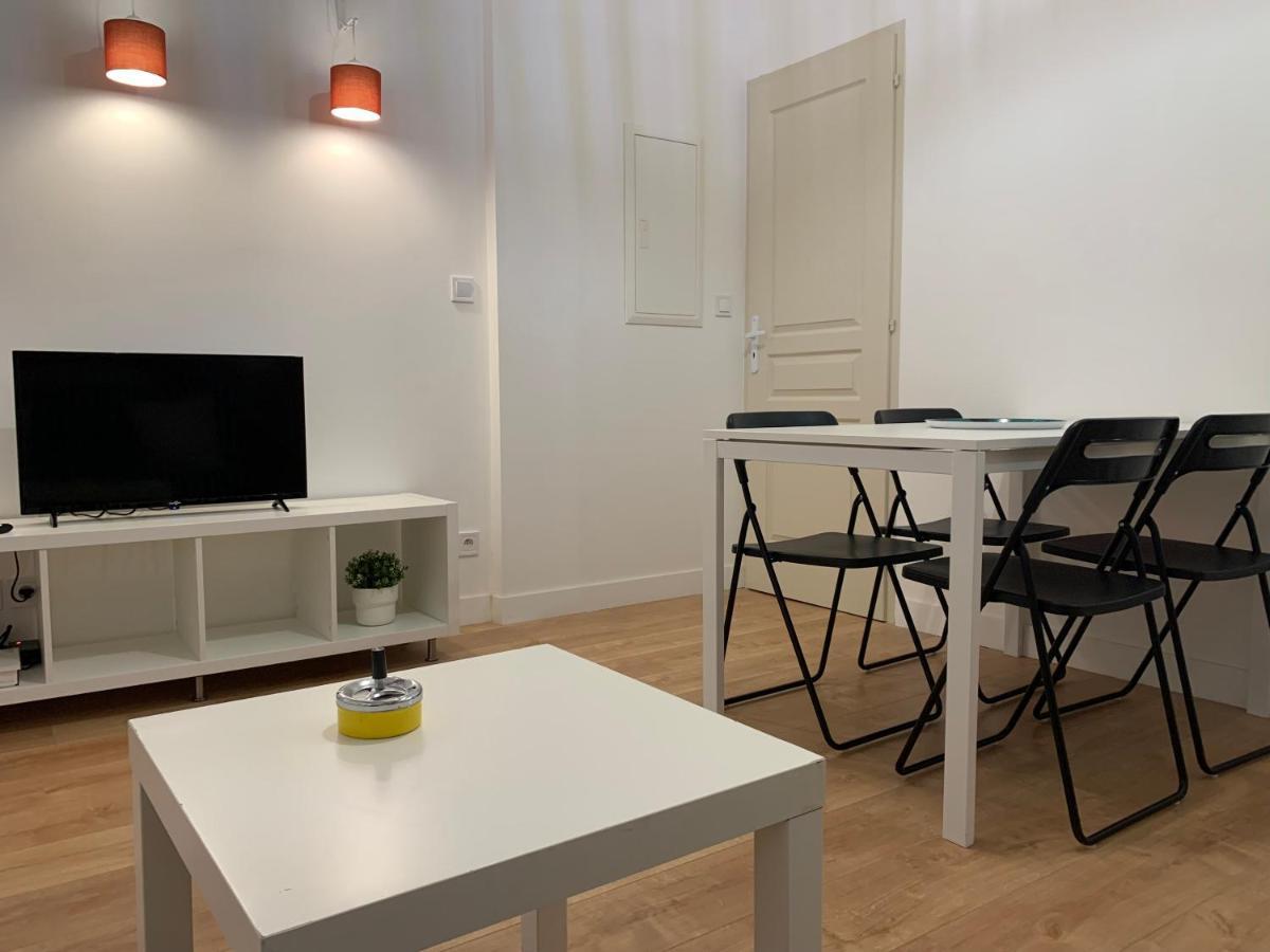A 2 Pas Du Vieux Port Charmant T2 Apartment Marseille Bagian luar foto